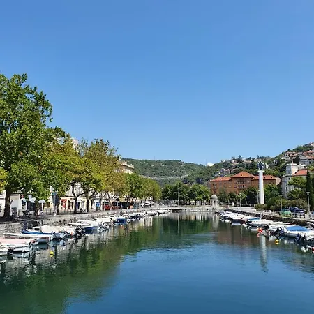 Appartement Bright Bloom - Free Parking And Wifi *