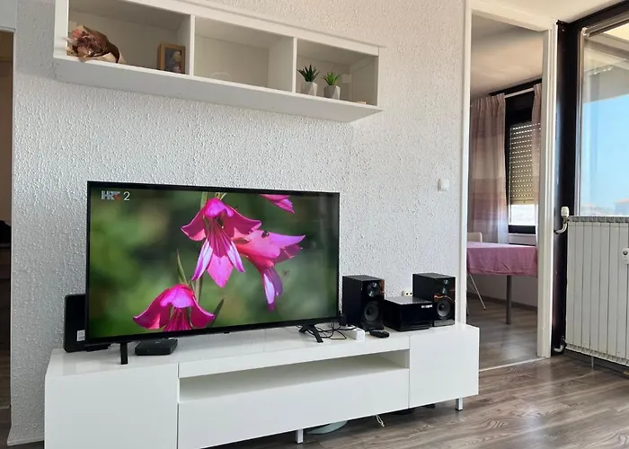 Bright Bloom - Free Parking And Wifi Rijeka